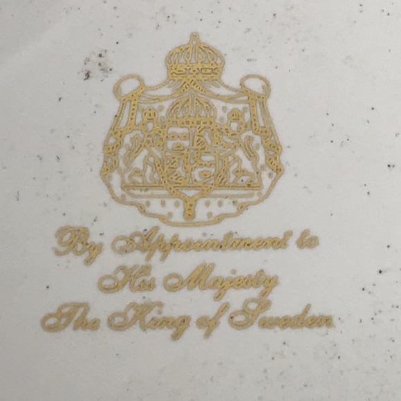 The King of Sweden Kitchen Canister 7” X 5” - Picture 3 of 10